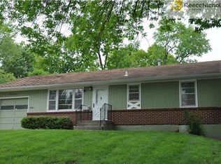 9005 Holly St, Kansas City, MO 64114