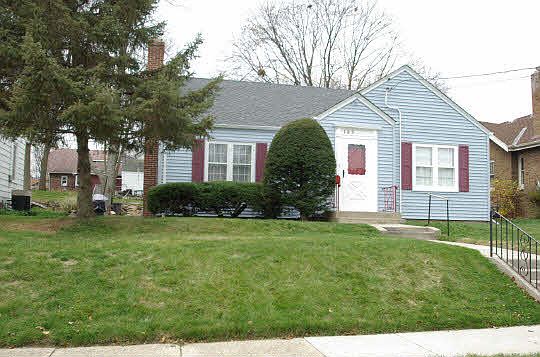 1st image of 125 E Saint Louis Ave