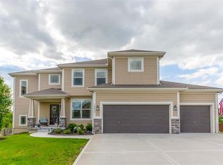 19032 W 165th St, Olathe, KS 66062
