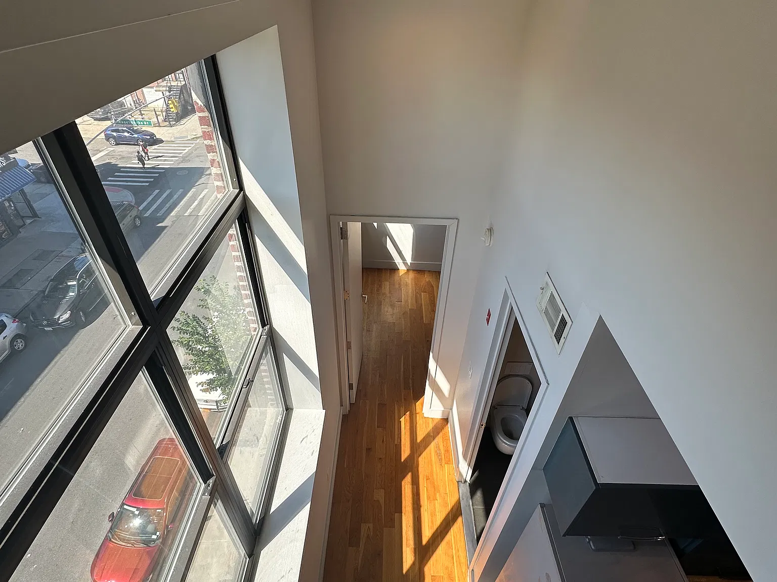 372 Kosciuszko Street — Photo 4