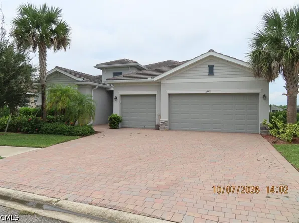 17401 Walnut Run Dr, Alva, FL 33920