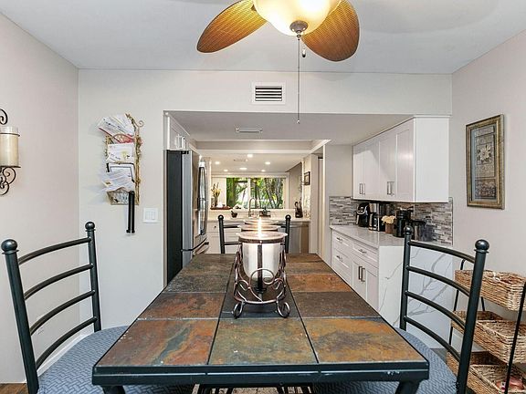 5th image of 552 N University Drive