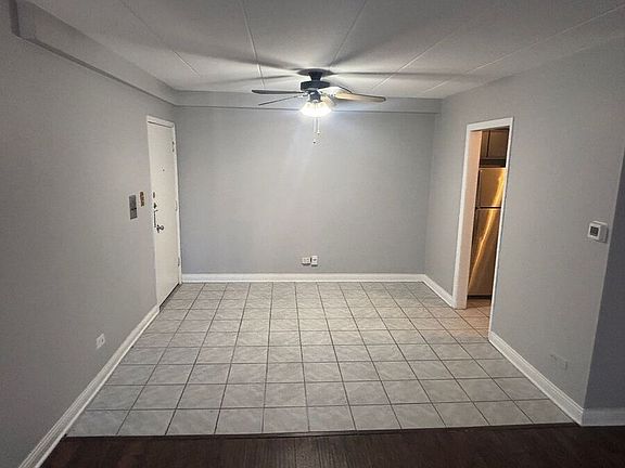 3rd image of 10302 S Komensky Ave APT 2