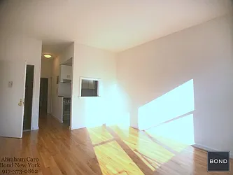 Rented by Bond New York