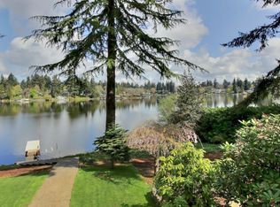15 Lagoon Ln N, Lakewood, WA 98498