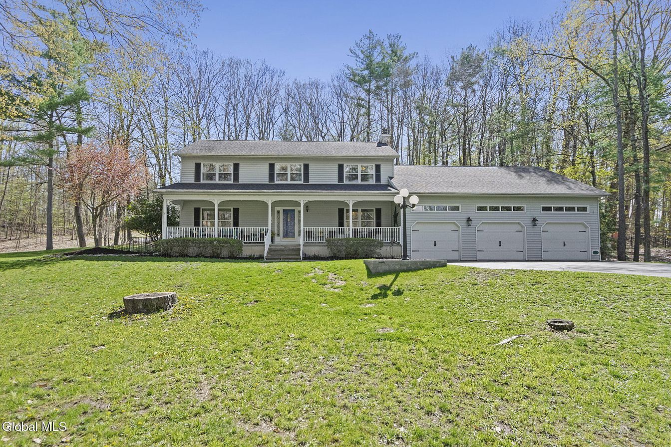 1st image of 14 Autumn Lane