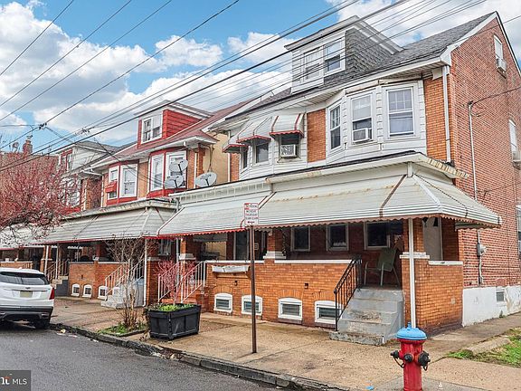 3rd image of 814 Chestnut Ave