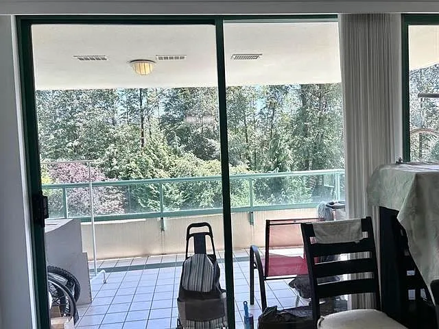 2 bed, 1315 sqft, $5,200 — Photo 4