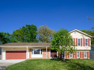 7013 Wren Ln, Lanham, MD 20706