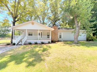 7304 Old Cleveland Pike, Chattanooga, TN 37421