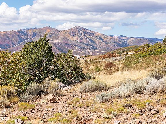 5th image of 3226 E Granite Rock Loop #6-CM