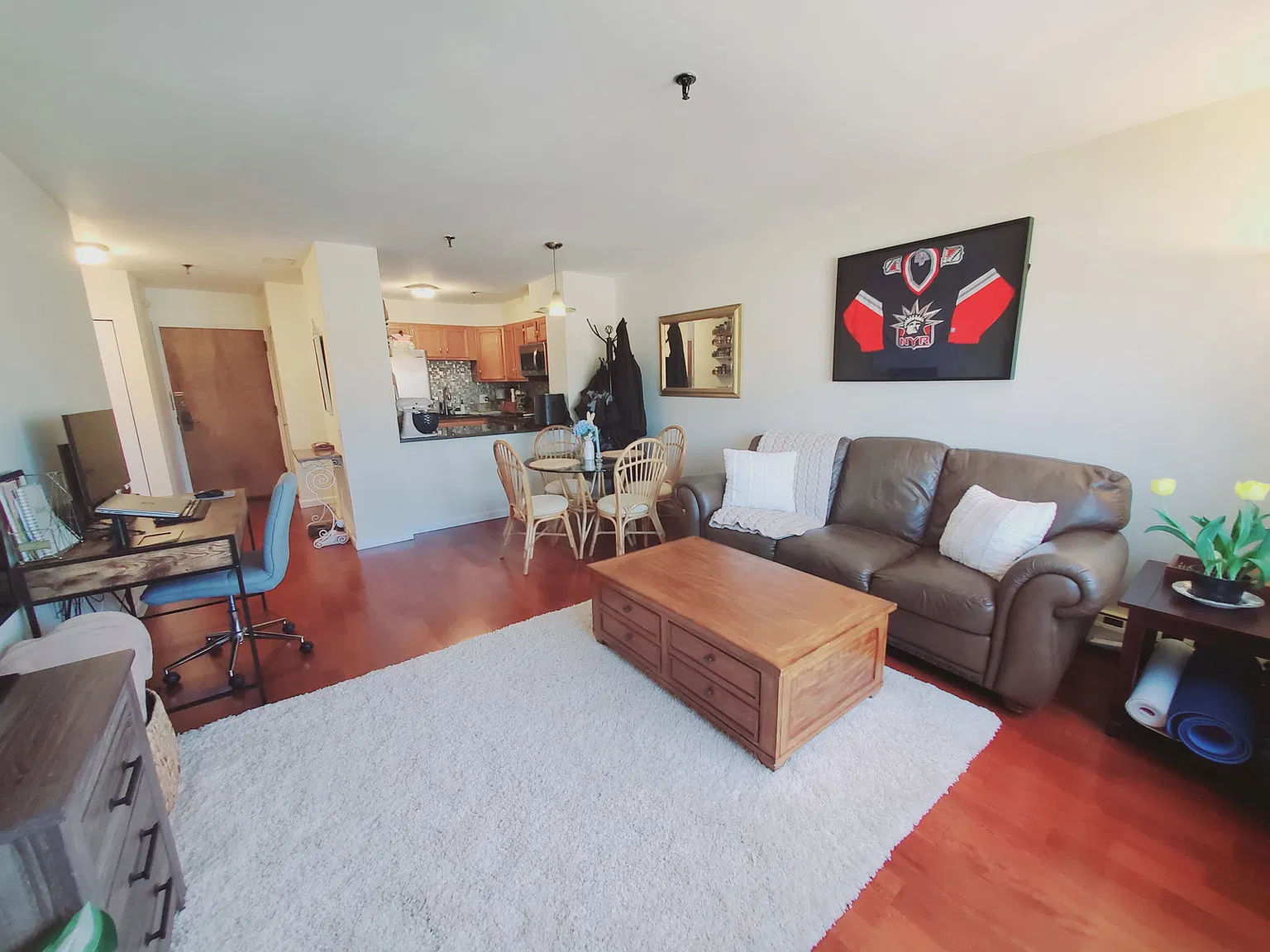 1 bed, 1.0 bath, 678 sqft, $2,200 — Photo 4