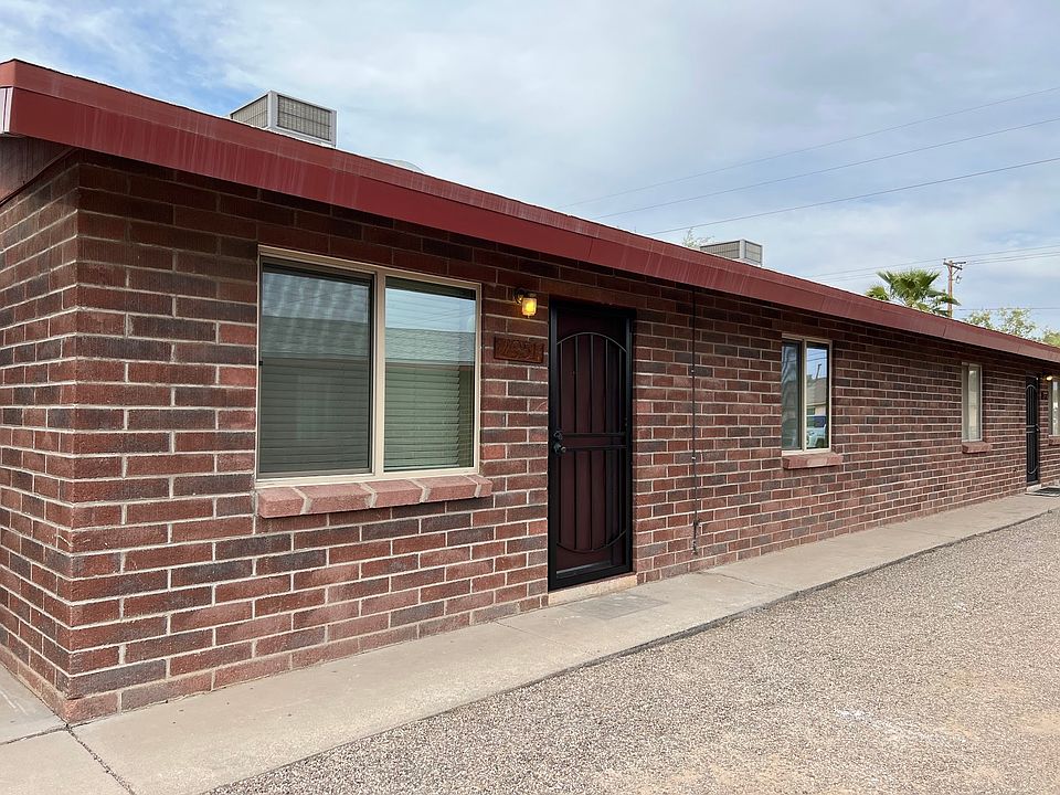 1st image of 2953 N Palo Verde Ave
