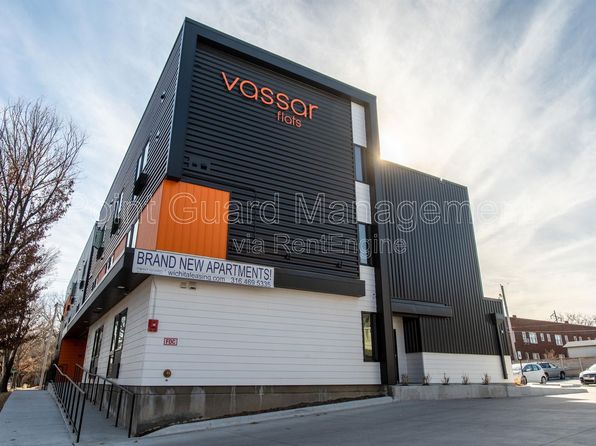 1711 N Vassar Ave #213