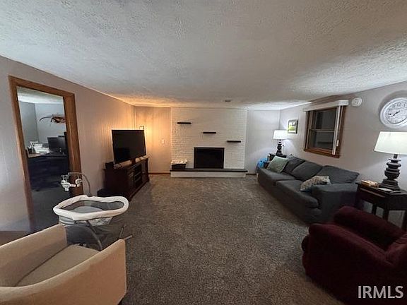 4th image of 6509 Pin Oaks Dr
