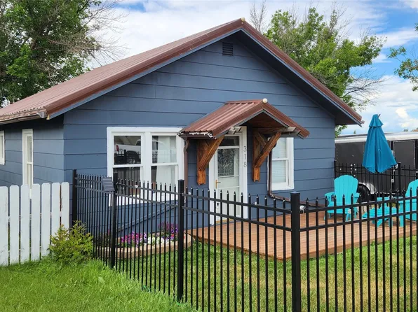318 S Central Ave, Cut Bank, MT 59427