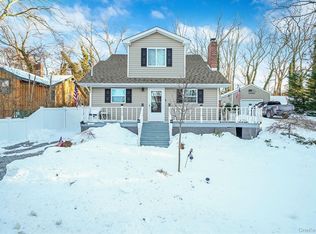 38 Hawthorne Road, Rocky Point, NY 11778