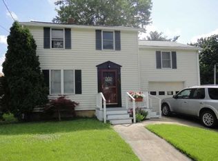608 Liberty St, Grove City, PA 16127