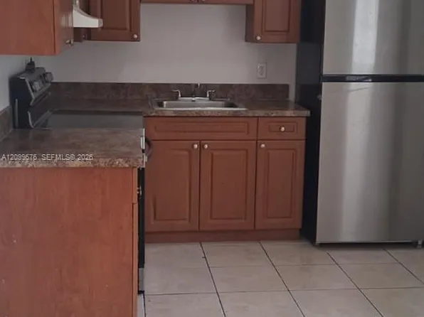 2332 Fillmore St #1, Hollywood, FL 33020