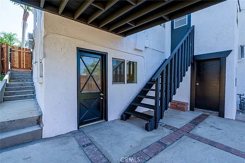 515 1/2 S Walnut Ave #1/2 Photo 1