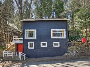 23941 Scenic Dr, Crestline, CA 92325