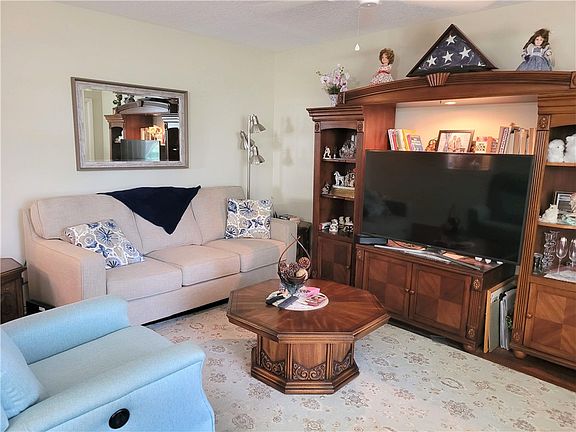 3rd image of 26 Vista Gardens Trl APT 102