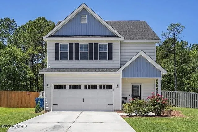 522 Everett Glades — Photo 1