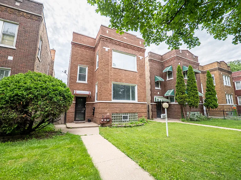 1640 N Linder Ave #2 — Photo 1