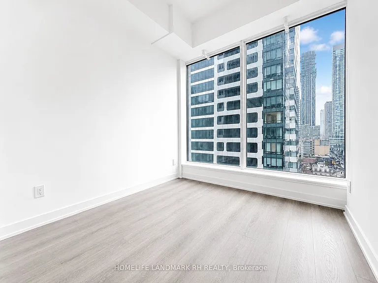 8 Wellesley St W #1609 — Photo 7