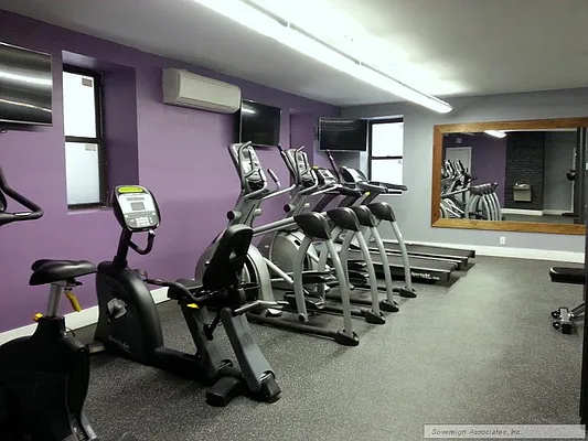 Rented by Sovereign Associates | media 12