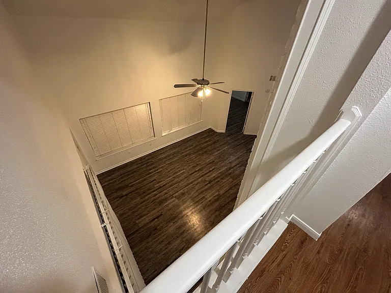 4716 Cashel Cir — Photo 20
