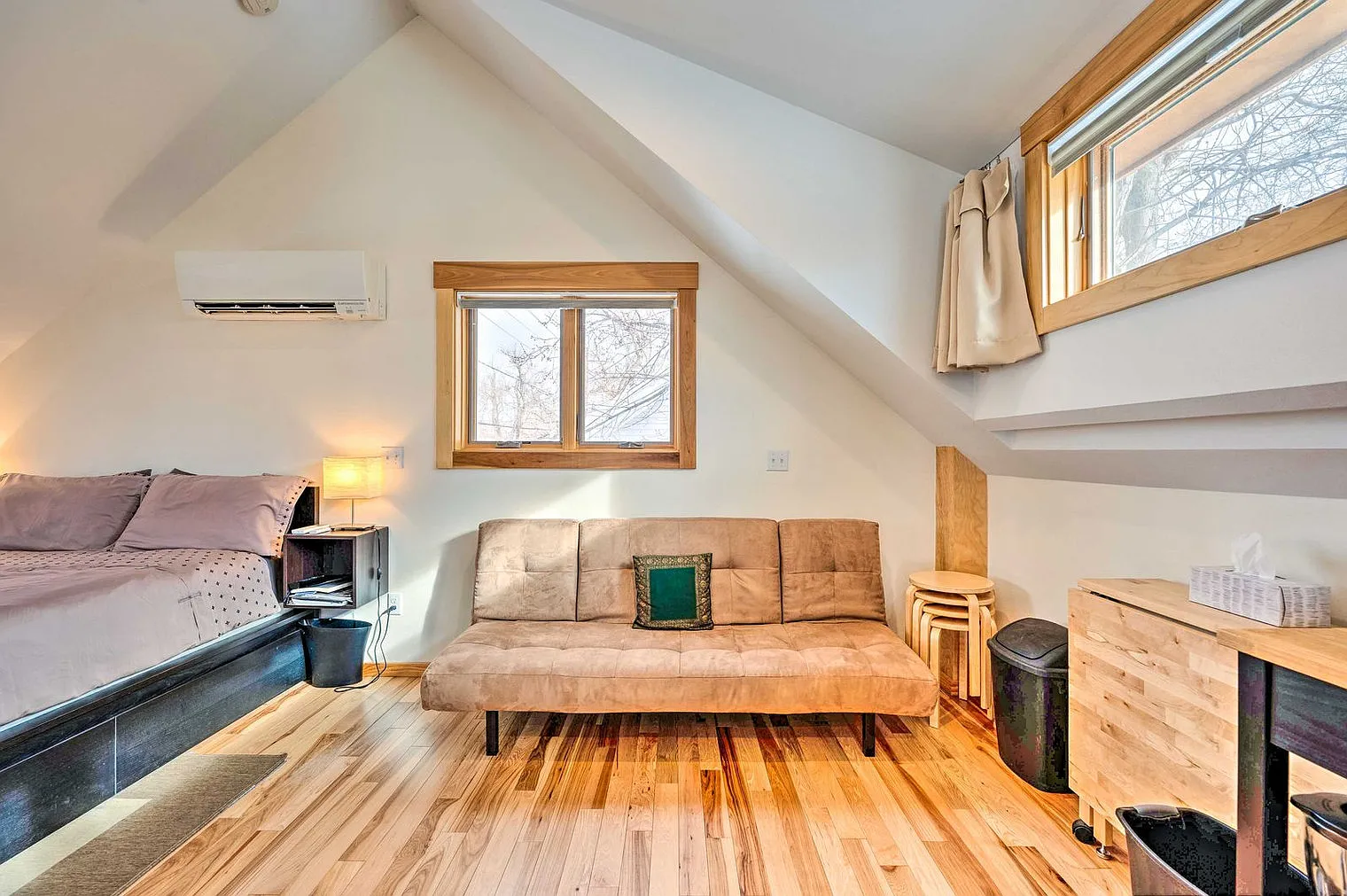 Studio, 1.0 bath, 398 sqft, $2,373 — Photo 1