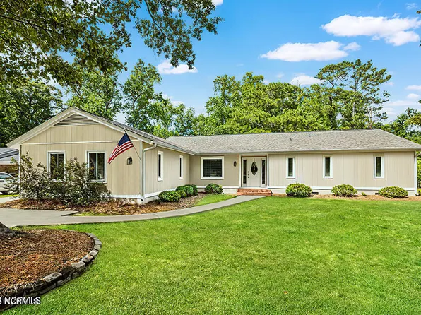 3406 Windsor Drive, Trent Woods, NC 28562