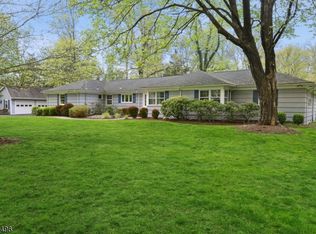 131 Culberson Rd, Basking Ridge, NJ 07920
