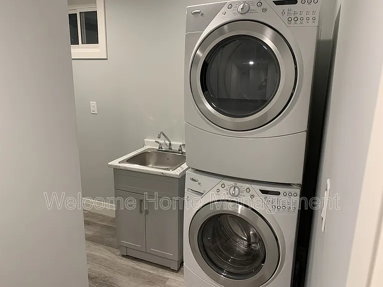66 Juanita Dr #LOWER — Photo 9