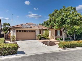 29901 Boathouse Cv, Sun City, CA 92585