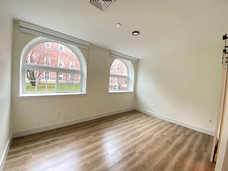 One Park Apartments — Photo 85