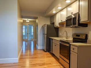 3756 California Ave APT 3E, Saint Louis, MO 63118