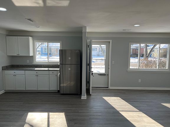 5th image of 21310 Powers Ave