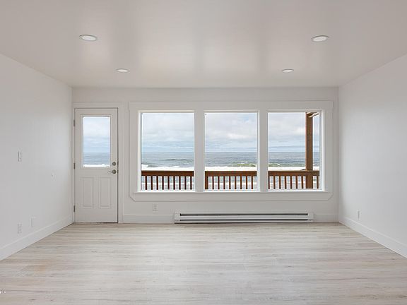5th image of 3929 NW Jetty Ave APT 1
