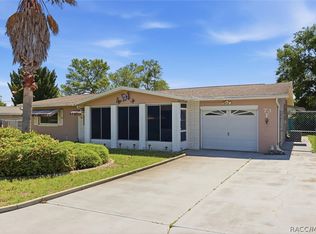 73 S Tyler St, Beverly Hills, FL 34465