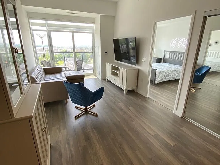 99 Eagle Rock Way #819 — Photo 10