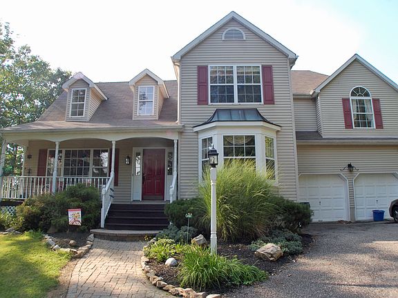 2nd image of 3 Tudor Hill Dr