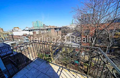 3013 30th St #3B Photo 1