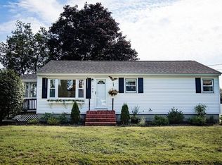 3 Benefit St, Methuen, MA 01844