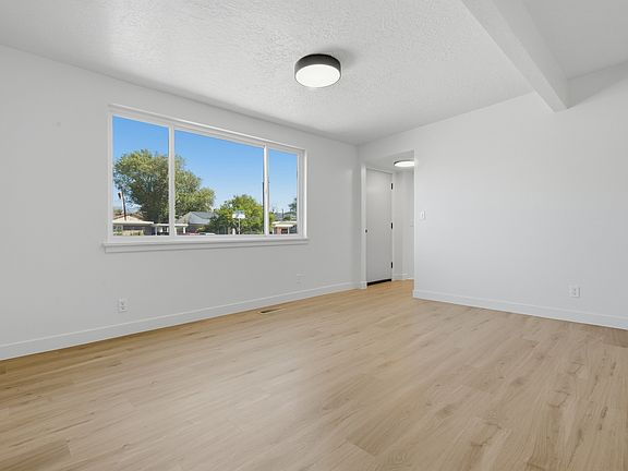 2nd image of 2967 W Appleton Dr