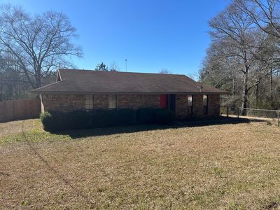 63 Wilson Ave, Bassfield, MS, 39421