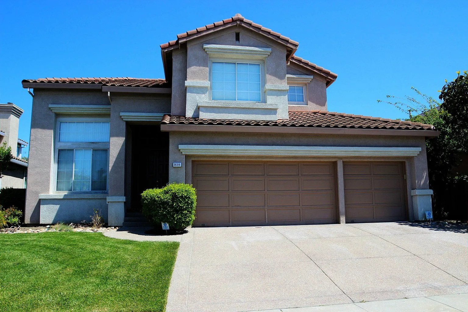 36316 Tunbridge Dr photo 1
