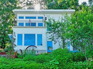 33 Jefferson Dr, Asheville, NC 28801