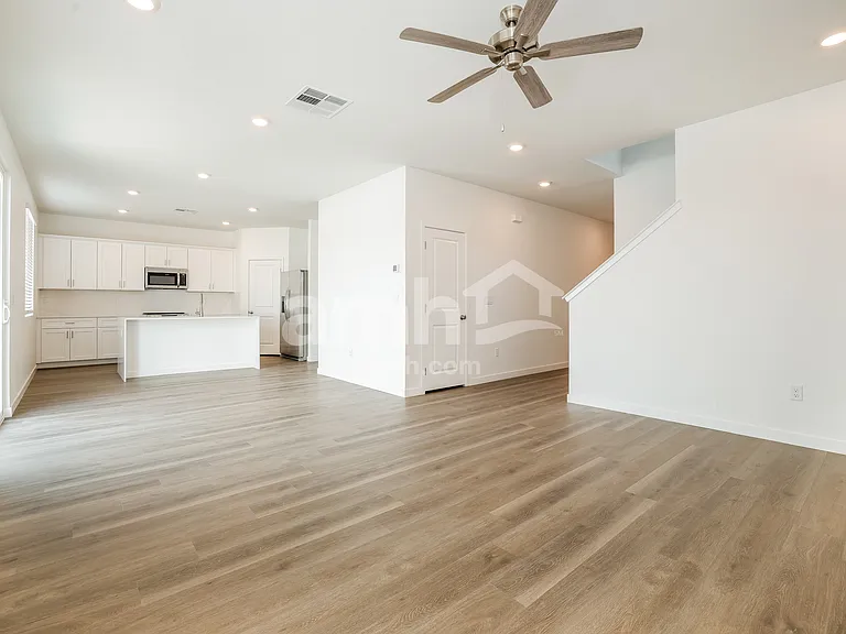 2328 Dolly Ave — Photo 5